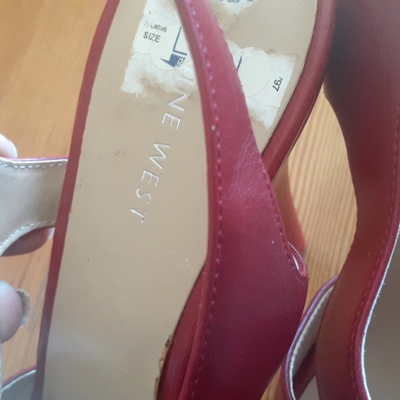 SEXY ❤ NINE WEST 8.5 wine Red Strappy platform Sandals slides Slingback - Picture 2 of 8